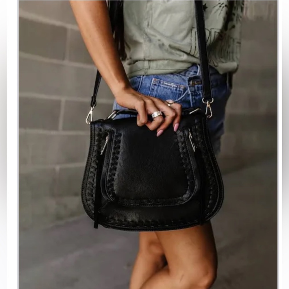 Khloe Saddlebag - Black